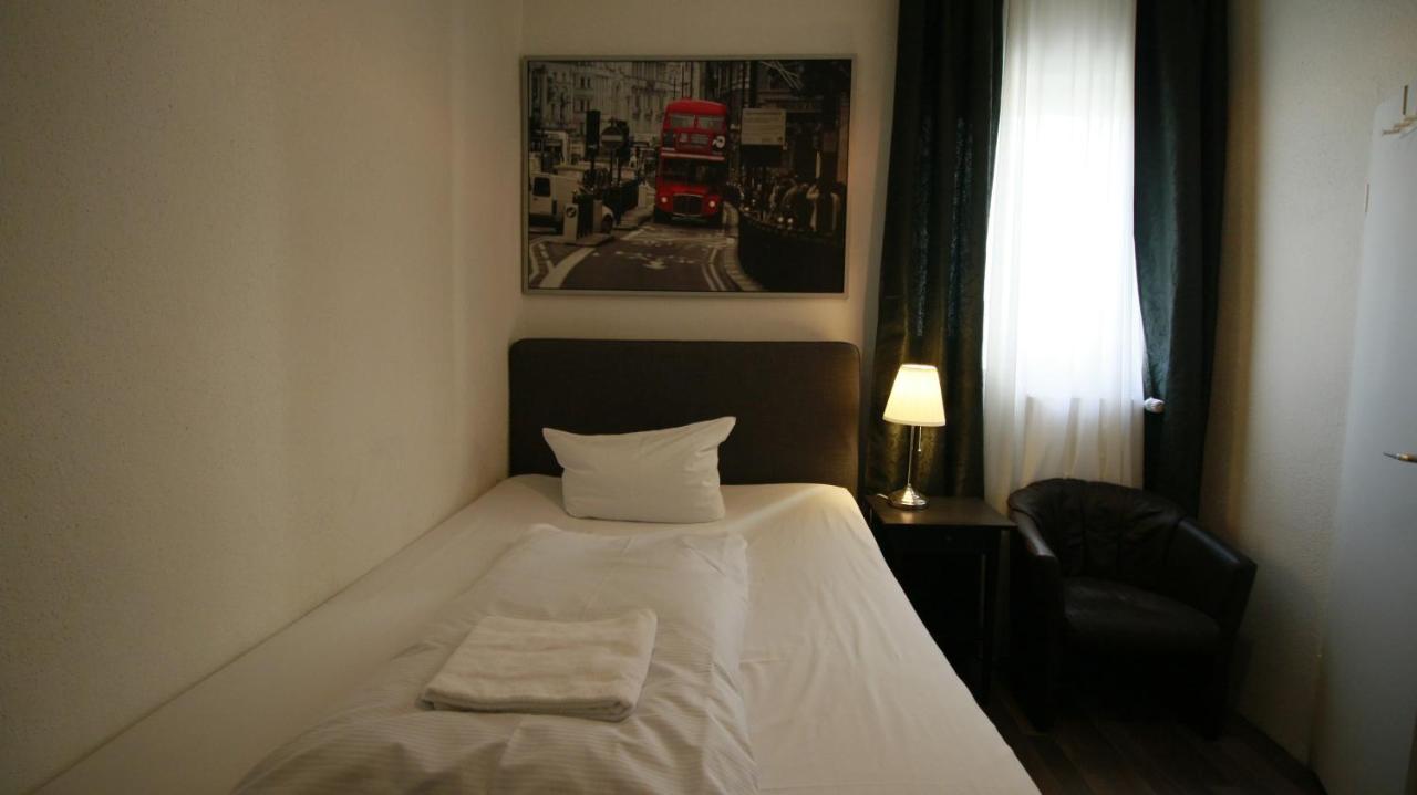 Hotel Bee Fang Αμβούργο Εξωτερικό φωτογραφία